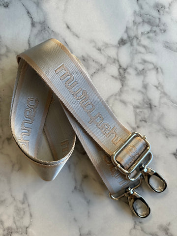Logo Belt B